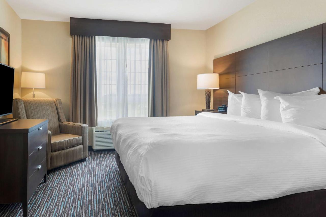 Best Western Plus Saint John Hotel & Suites Zewnętrze zdjęcie