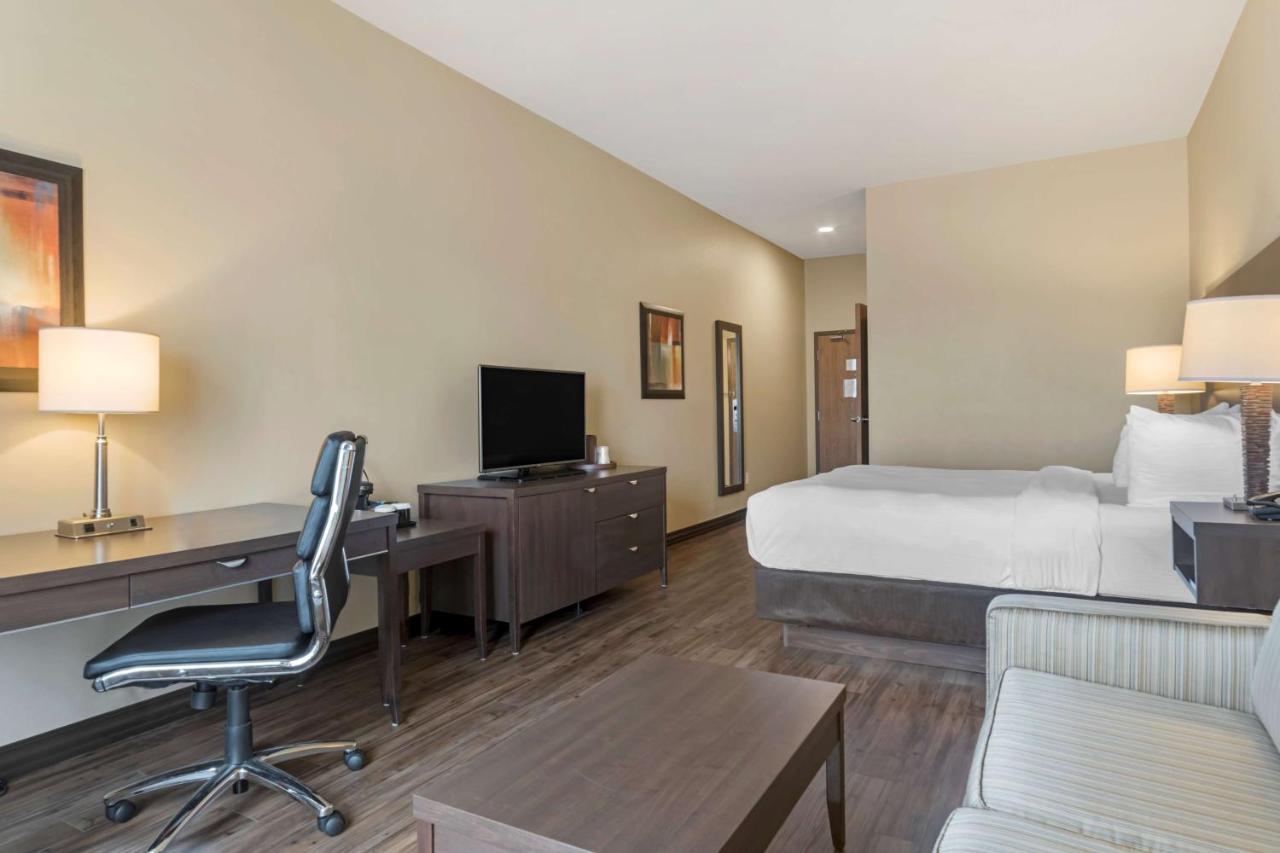 Best Western Plus Saint John Hotel & Suites Zewnętrze zdjęcie